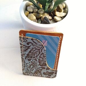 Two Toned Embossed Daisy Turquoise Leather Handmade Card Wallet